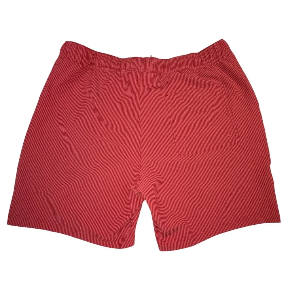 True Classic Swim Trunks‎ XL Red Striped Seersucker Texture Mesh Lined Shorts